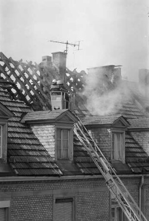 Dachstuhlbrand in der Scheffelstraße 62