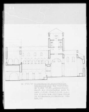Hl. Kreuz-Kirche, Rekonstruktion des Zustandes am Ende des 12. Jahrhunderts, Längsschnit durch die Mittelachse nach Norden