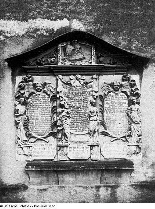 Grabstein für Johann Benade und seine beiden Frauen