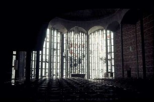 Freiburg i. Br.: Ludwigskirche, Chorfenster von innen