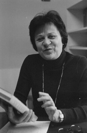 Porträtserie der Leiterin der DDR-Kinderliteratur Dr. A. Koiealek