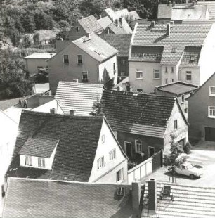 Pegau. Blick vom Rathausturm über den Topfmarkt nach Ost (Teleaufnahme)