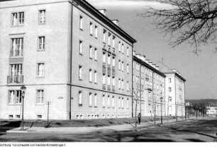 Arbeiter Wohnungsbau-Genossenschaft, März 1957 - Juni 1958
