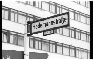 Kleinbildnegativ: Hedemannstraße, 1976