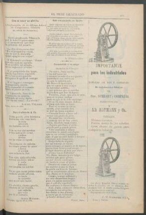 Ante una pirámide, en Egipto.