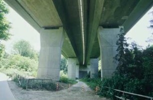 Talbrücke Stippelsmühle bei Wuppertal-Wülfrath (B 224)