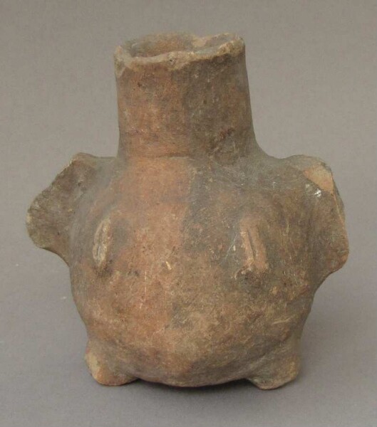 Clay vessel