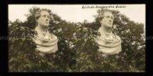 Büste des Komponisten Bellini im Garten der Villa, Catania