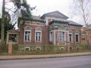 Golßen, Bahnhofstraße 38