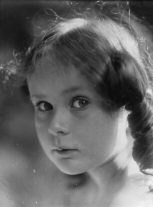 Hannele, Mädchenporträt : Porträt eines Mädchens, Hannele