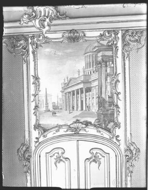 Neues Palais, Wohnung Friedrich II., Speisezimmer, R.: 215, Bildfeld über der Tür.