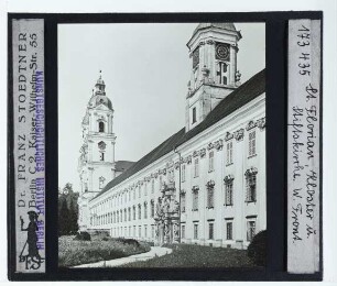 St. Florian, Augustinerchorherrenstift : Außenansicht von SW