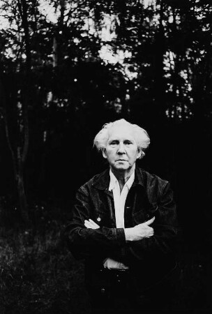 Der Lyriker Erich Arendt, aufgenommen in Wilhelmshorst