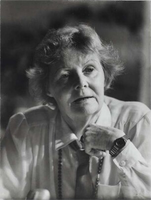 Eva Zeller