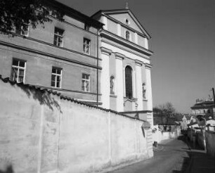 Spital der Barmherzigen Schwestern — Spitalkirche Sankt Karl-Borromäus