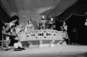 Szenenbilder aus der Komödie "Der Menschenfeind" von Molière am Schlossparktheater Berlin-Steglitz