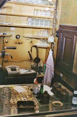 Theke der Gaststätte Römer