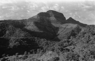 Landschaftsaufnahme : Blick auf die Landschaft südlich von Addi Arkay.
