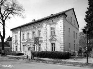 Mietshaus & Schmiede; Berlin, Tempelhof-Schöneberg