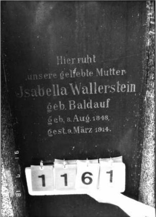 Grabstein 1161 [Hahn S. 217 Grab-Nr. 1589]: Grabstein 1161 (Detailaufnahme) [Hahn S. 217 Grab-Nr. 1589]