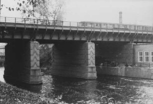 Brücke über Landwehrkanal/Berlin