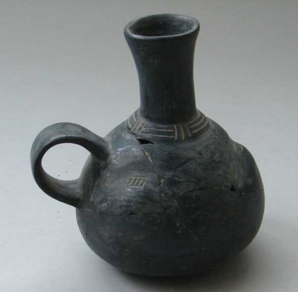 Clay vessel