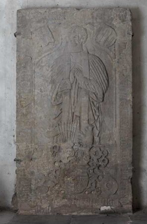 Grabplatte der Gräfin Agnes zu Mansfeld-Vorderort (gest. 1536)