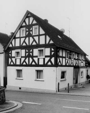 Aßlar, Bellersdorfer Straße 5