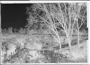 Staustufe Schweinfurt. Straßenbrücke. Ansicht der Brücke von oberstrom. Schweinfurter Pegel = 77 cm.