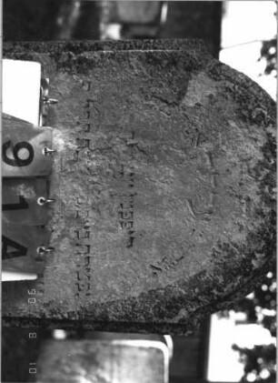 Grabstein 91 (Index: 99786925) Zustand: leicht verwittert Maße HxBxT: 151x51x13 cm: Grabstein 91A