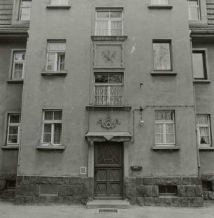 Dresden-Großzschachwitz, Schweizstraße 7. Wohnhaus (um 1925)