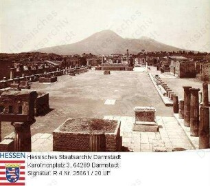 Italien, Pompei / Panorama mit Vesuv