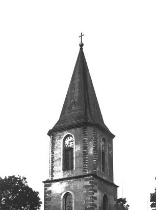 Striegnitz. Dorfkirche. Turm von Südwesten