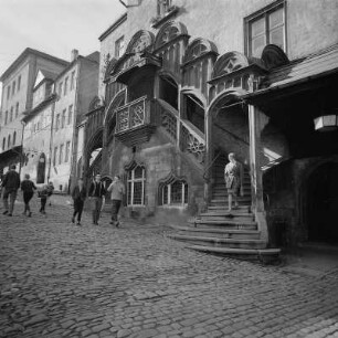 Pößneck. Rathaus am Markt, Freitreppe