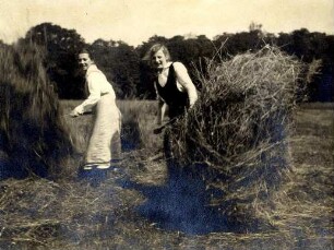 Viktoria-Pensionat. Schülerinnen - Gruppenfoto