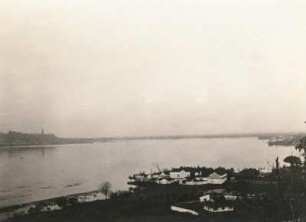 China. Blick über den Westsee auf Hang-Tschou (Hangzhou) südlich der Jangtse-Mündung mit Nagelpagode