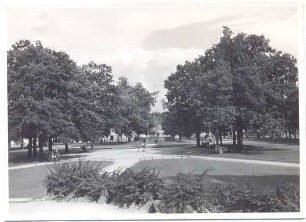 Kaiser-Wilhelm-Platz. Detmold. Geschenk von Dr. Stefan Wiesekopsieker