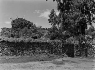 Ruinen in Aksum : Gemäuer einer antiken Ruine in Aksum