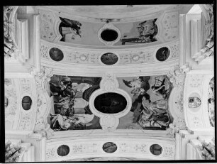 Schöntal Kloster Schöntal Abteikirche Sankt Joseph Innenbereich südlicher Querarm Deckenmalerei von Luca Antonio Colomba (um 1724)