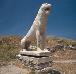 Delos, Naxischer Löwe, 7. Jh. v. Chr., am Heiligen See