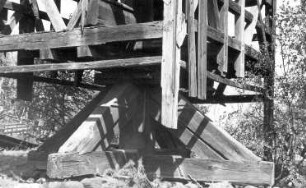 Kasel-Golzig-Schiebsdorf. Bockmühle, ruinös, Detail
