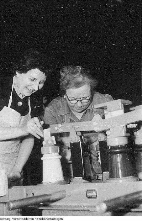 Leichtindustrie, u.a. Fernsehgeräte, März - Mai 1959