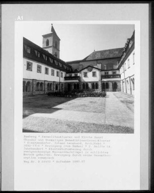 Karmelitenkloster und Kirche Sankt Theodor & ehemaliges Benediktinerinnen-Kloster — Kreuzgang