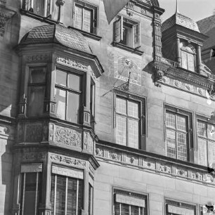 Verzierte Hausfassade mit Erker in Bremen