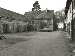 Dresden-Strehlen, Kreischaer Straße 34. Ehem. Vierseithof (1697, 1847). Remise und Seitengebäude. Hofansicht