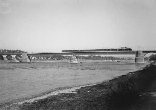 Eisenbahnbrücke Horchheim/Rhein