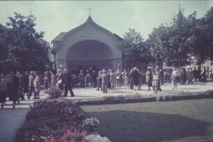 Bad Wörishofen. Kurpark. Kurkonzert im Pavillon