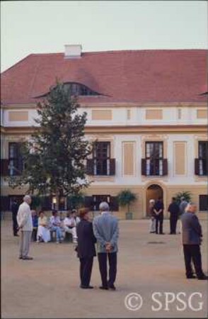 Caputh, Schloss Caputh, Eröffnung der Wohnräume der Kurfürstin Dorothea und des Haupttreppenhauses.