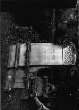 Grabstein 117 [Hahn S. 104 ]