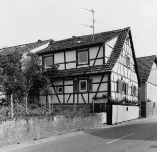 Heppenheim, Ortsstraße 22